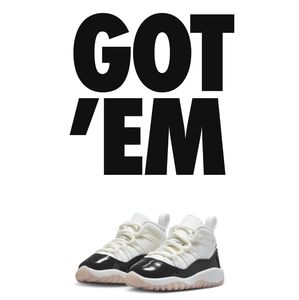 SOLD OUT Air Jordan 11 Neapolitan